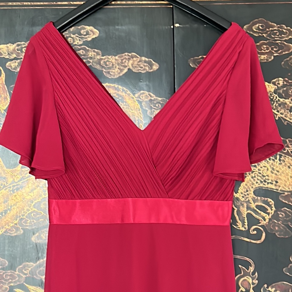 NWT Ever Pretty Flattering Burgundy gown formal 8-10 - Picture 8 of 13